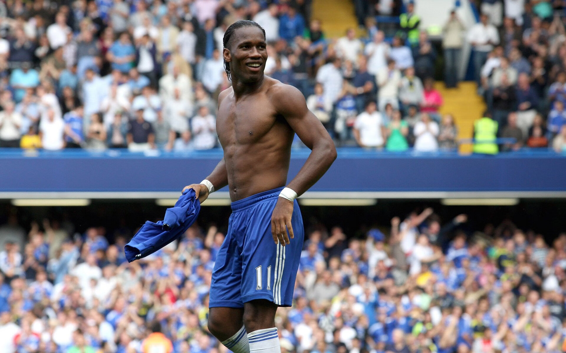 浙江广厦再胜四川金强队，继续领跑榜首，浙江广厦vs四川