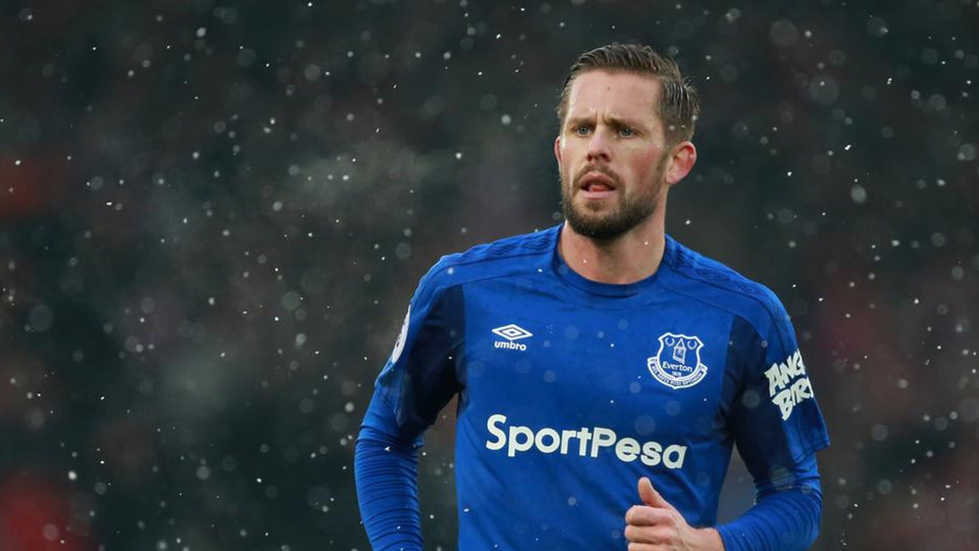 五大联赛是否调整防守层级提升断球后直接推进比例，五大联赛全部停摆